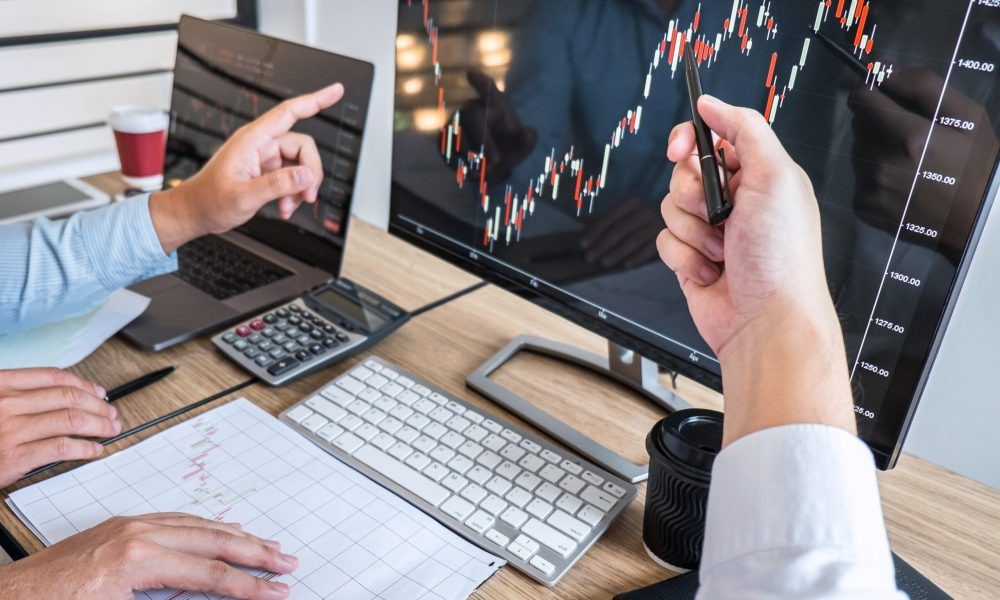 Comparing Nifty 500 and Nifty 50 Performance